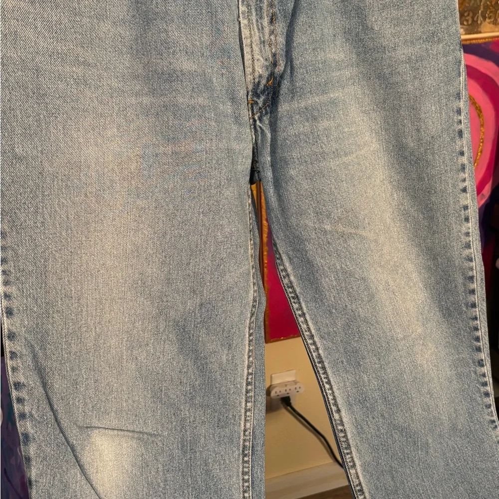 Levis make me